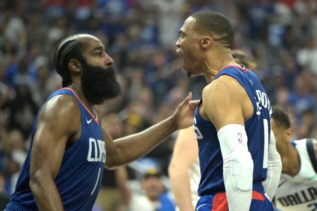 Clippers blitz Mavericks in first half, hold on for Game 1 victory 109-97