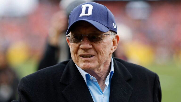 Dallas Cowboys trade down from No. 24 overall pick in first round
