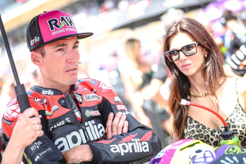 Espargaro considering Aprilia test rider role, but MotoGP future still open