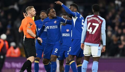 Ex-Premier League referee slams Craig Pawson after 'big problem' in Chelsea draw