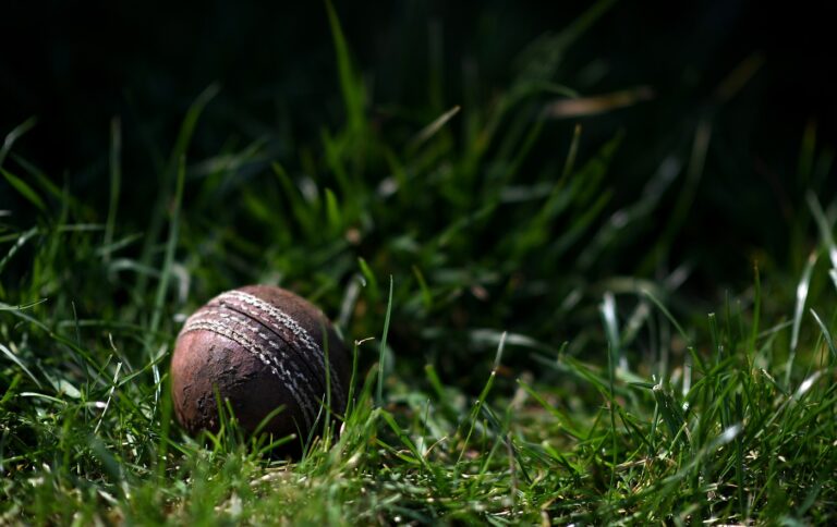 Former New Zealand legspinner Jack Alabaster dies at 93