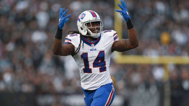 GMs love to trade up, but it's often a mistake: Why their reasoning doesn't match reality