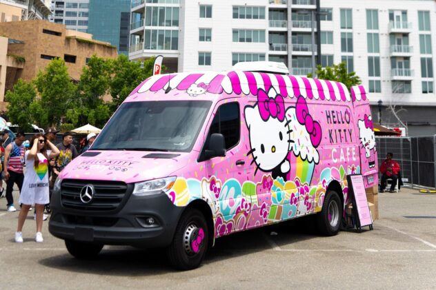 Hello Kitty Cafe Truck rolls into San Antonio this weekend