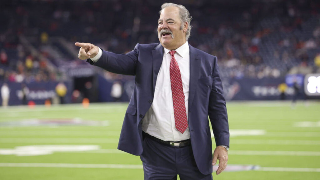 Houston Texans reveal new uniforms for the new era of football in Texas