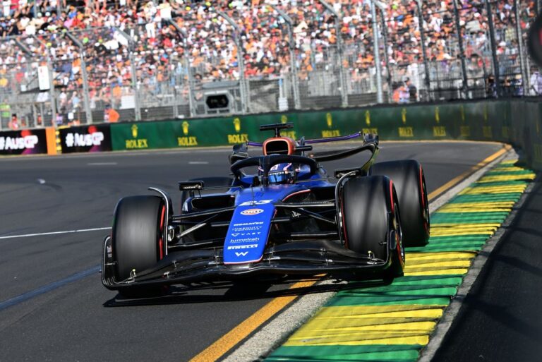 Improving Williams F1 team 'like fixing a cycle puncture while riding it'