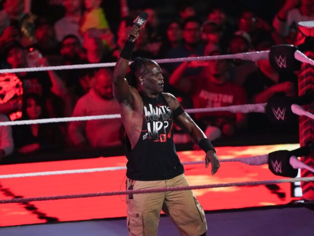 Interviews With Oba Femi and NEW WWE Champion R-Truth!
