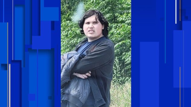 Investigators reunite 17-year-old boy with family, BCSO says