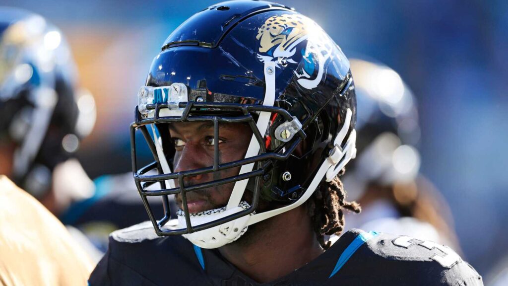 Jaguars Sign International TE Patrick Murtagh, Waived DB Ayo Oyelola