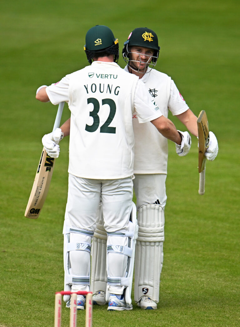 Joe Clarke, Will Young compile 370 unbroken runs to turn tables on Somerset