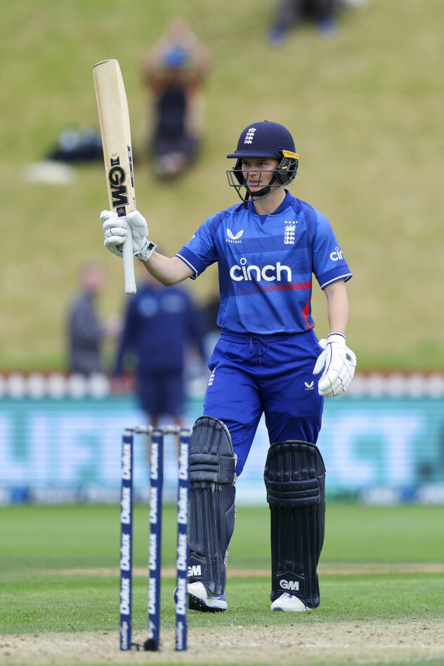 Jones and Dean flip the script as England win from 79 for 6