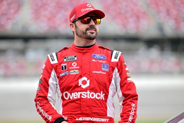 Josh Berry "not necessarily panicked" over tough 2024 season