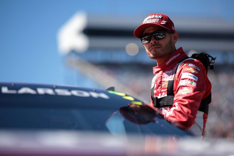NASCAR AutoTrader EchoPark Automotive 400 best bets: Odds, picks for Texas