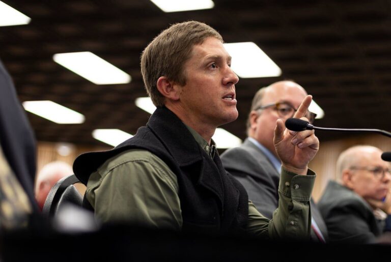 Public blasts Texas agencies, regulators for poor communication and oversight at wildfire hearings