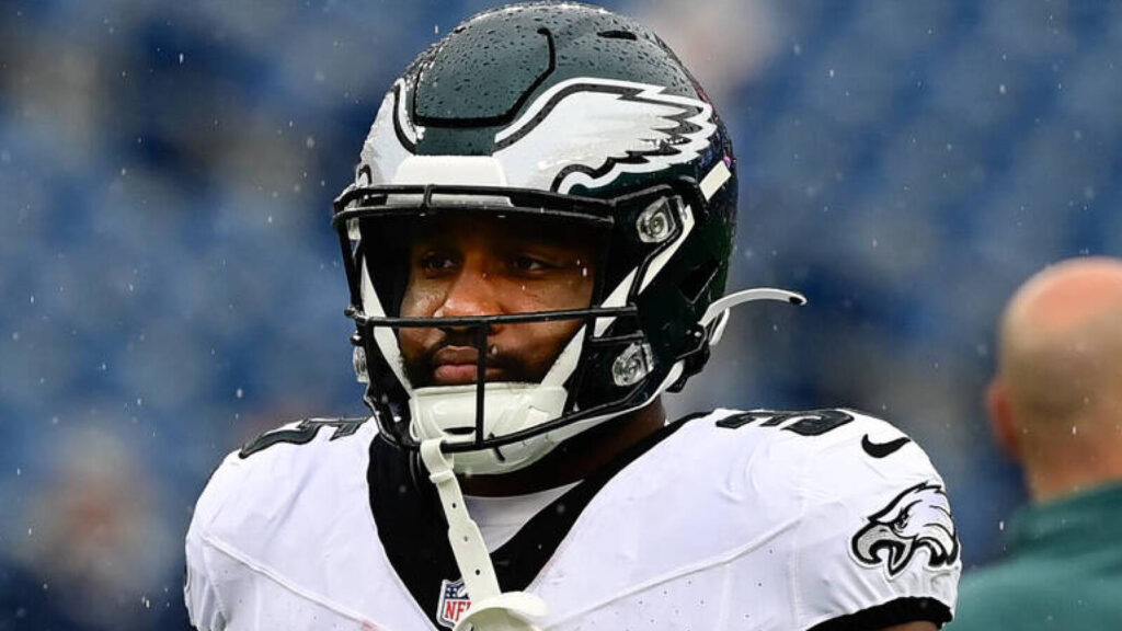 Rams sign longtime Eagles running back