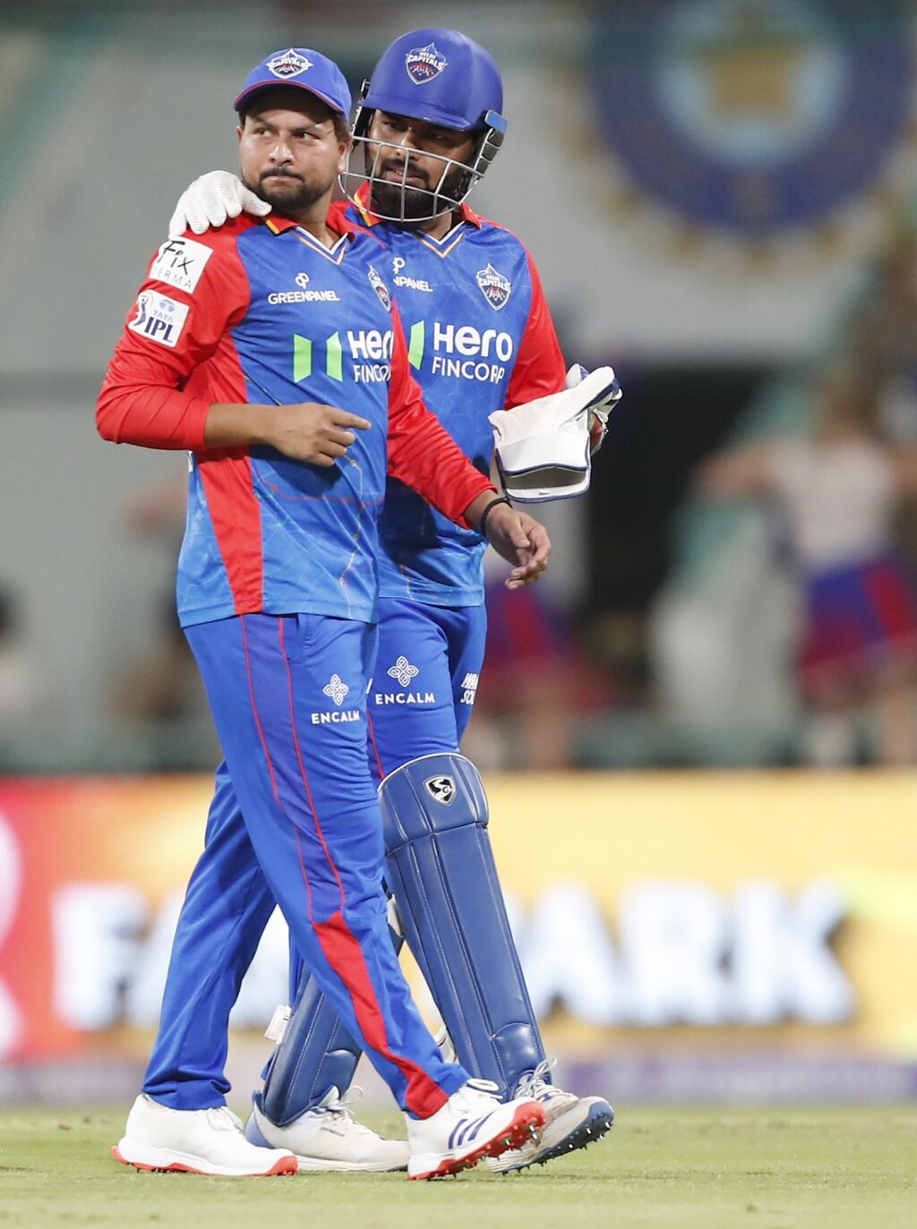 Record-breaking Sunrisers seek to spoil Capitals' homecoming