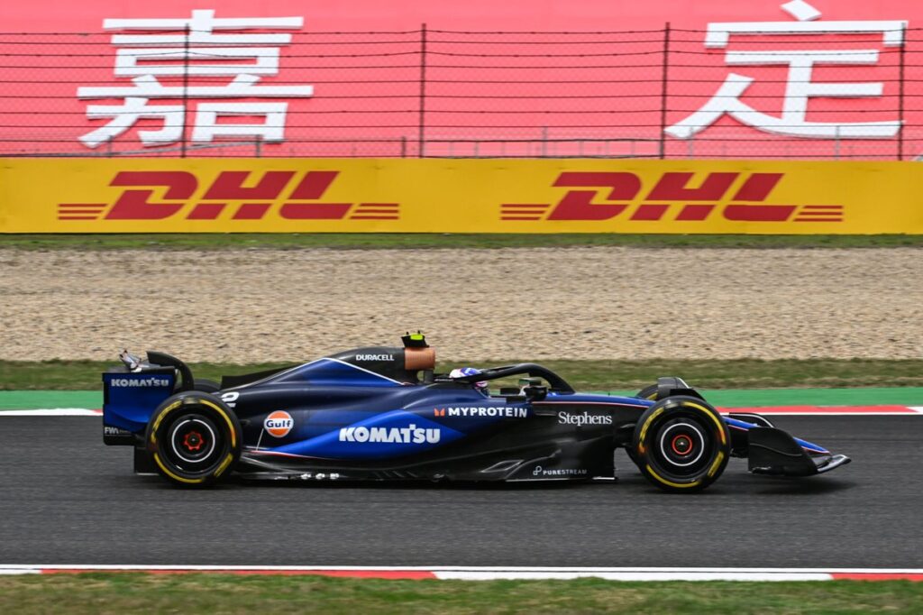 Sargeant baffled about not being told of illegal F1 safety car overtake