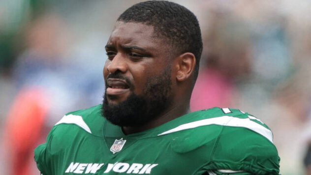 Seattle Seahawks Sign Former San Francisco 49ers Pro Bowl Starter; 1st-Round Pick