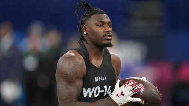 Tampa Bay Buccaneers reportedly visit with intriguing standout from the SEC ahead of the 2024 NFL Draft
