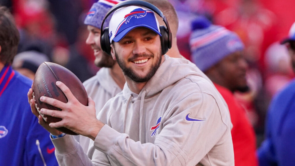 This 3 round mock draft would make Josh Allen happy