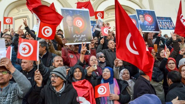 Tunisian journalist gets 6 months in prison for insulting official as government cracks down on critical media