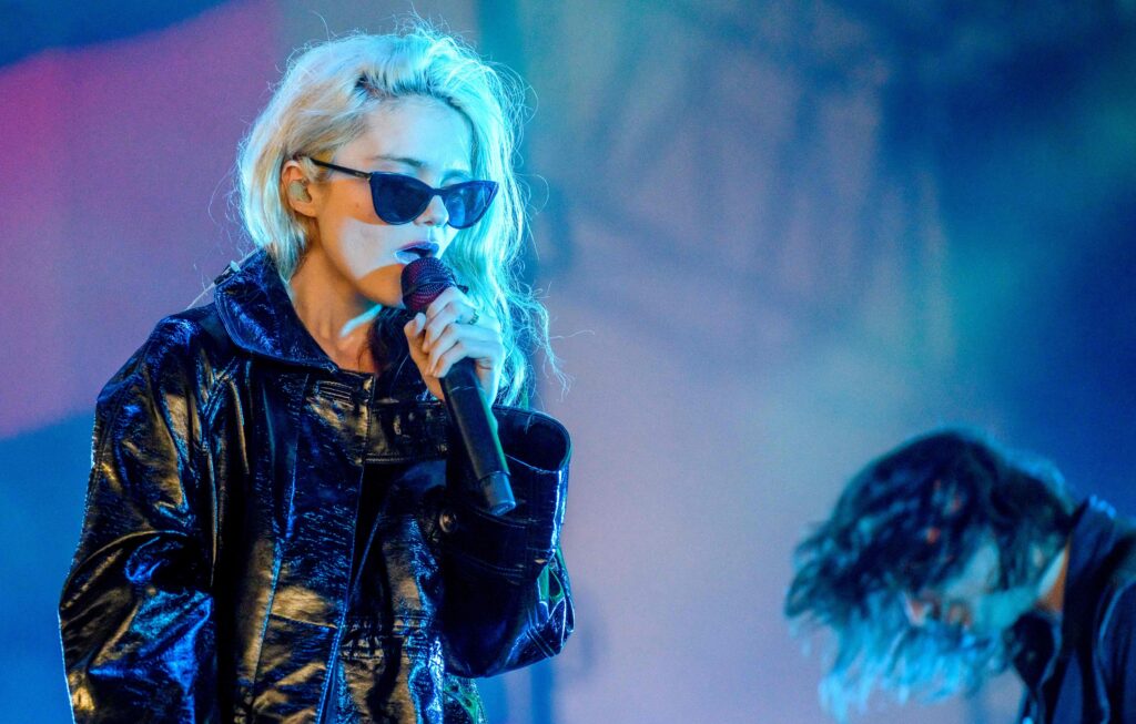 Watch Sky Ferreira Cover Lady A’s “Need You Now” at Coachella 2024