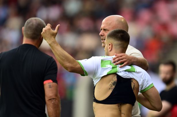 Arne Slot sounds similar transfer warning to Jürgen Klopp ahead of Liverpool arrival