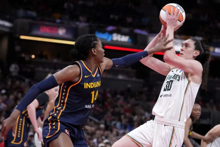 Breanna Stewart rebounds in big way for Liberty after opening-night dud