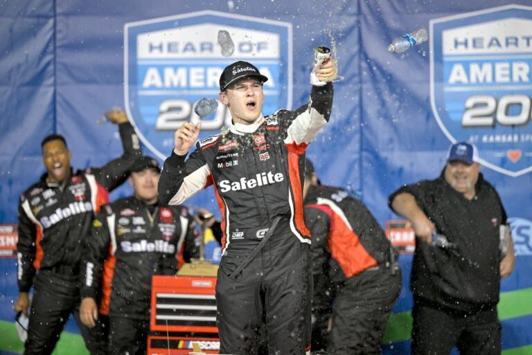 Corey Heim caps busy day at Kansas with dominant Truck win