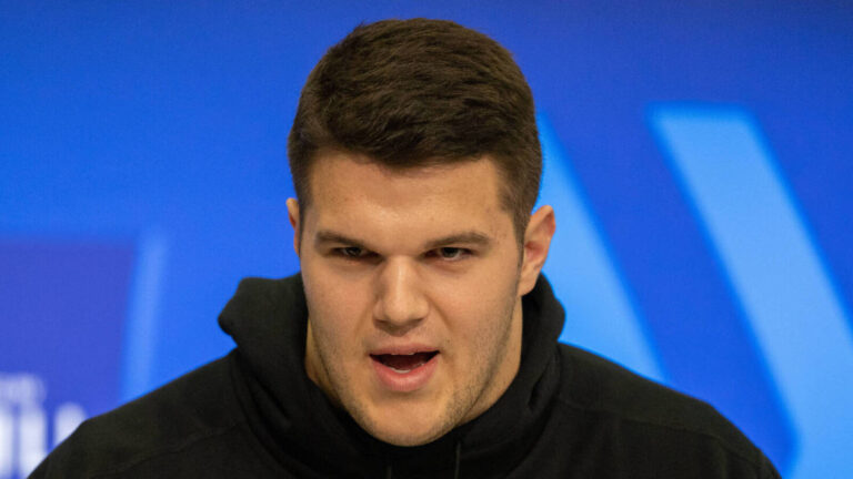 Graham Barton likely to be Bucs’ starting center