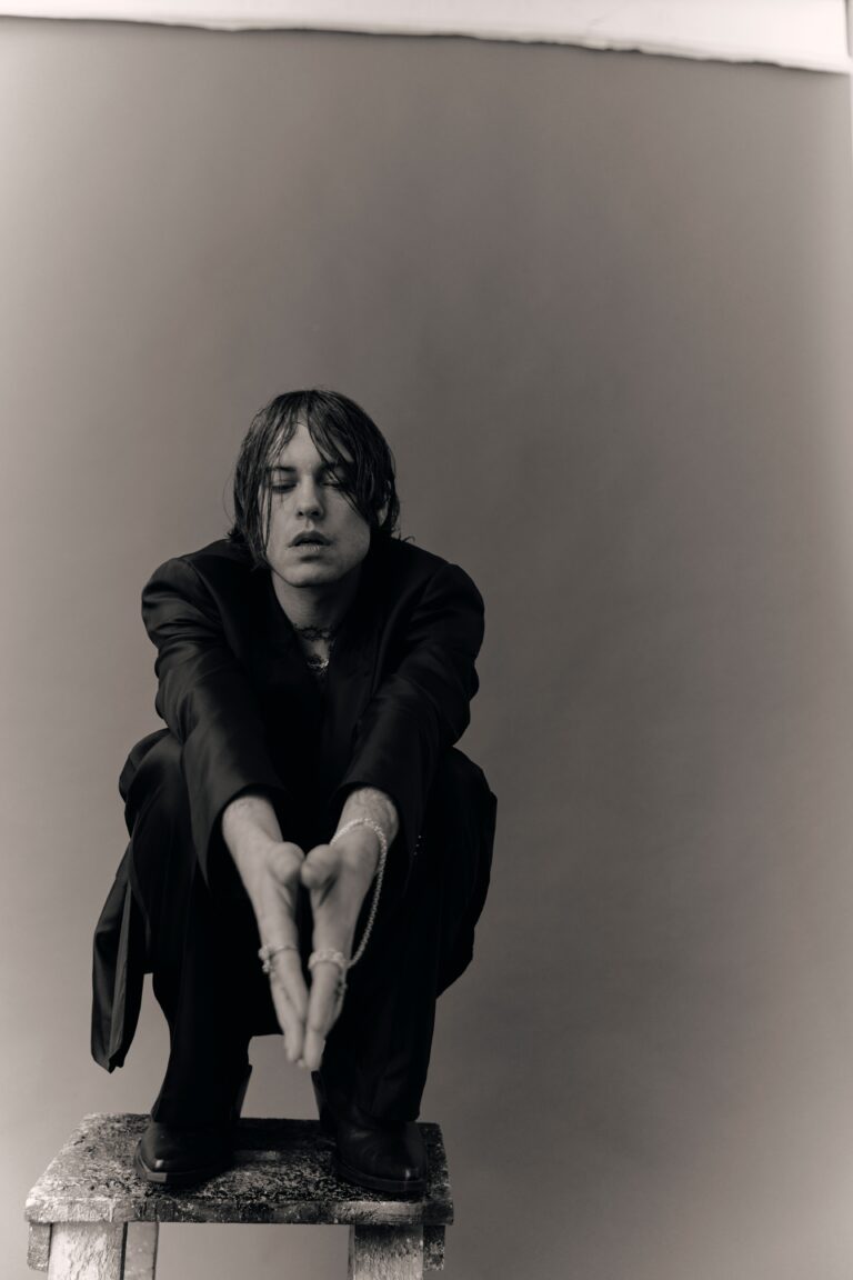 Iceage’s Elias Rønnenfelt Shares Video for New Song “Like Lovers Do”: Watch