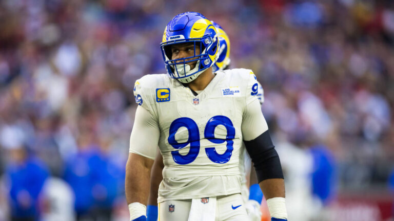 Is There Hope For Aaron Donald’s Return to Los Angeles Rams?