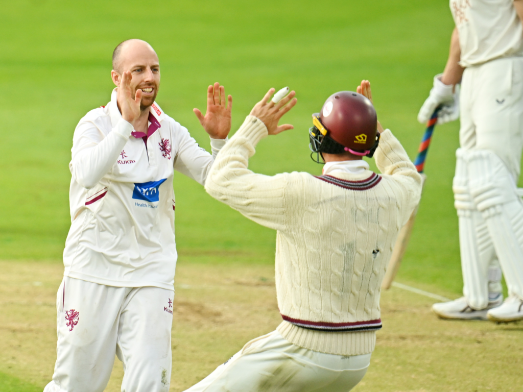Jack Leach strikes on comeback as Somerset cement control