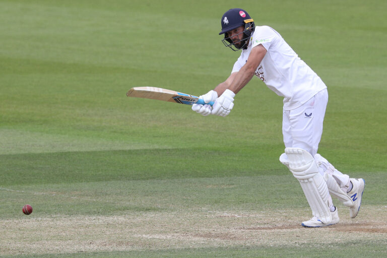 Jack Leaning hundred holds up Worcestershire push at Canterbury