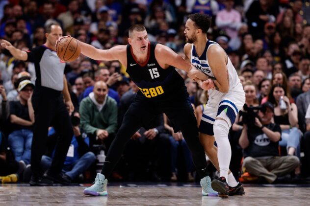 Jokic detonates on helpless Wolves as Nuggets earn third straight win, 112-97