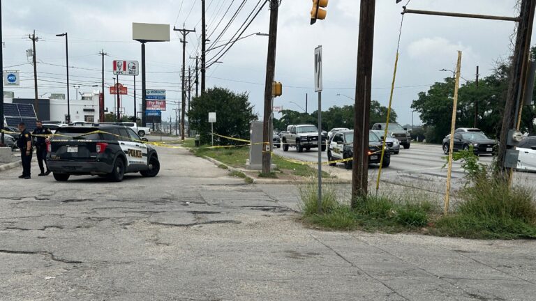 North Side shooting leaves 1 injured, man on run, SAPD says