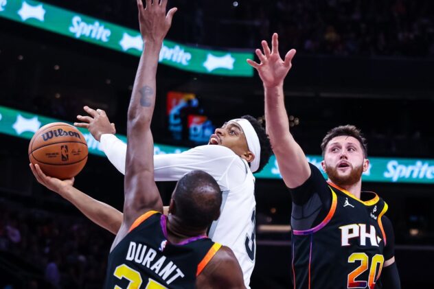 Open Thread: Catch the Spurs best steals of the 2023-2024 season