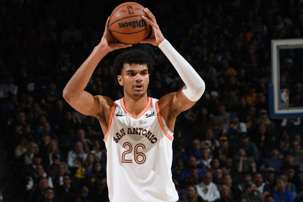 Open Thread: Happy birthday to Dominick Barlow