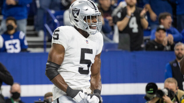 Raiders Star Maxx Crosby On Teammate’s Potential: 'Divine Deablo Is A Freak'