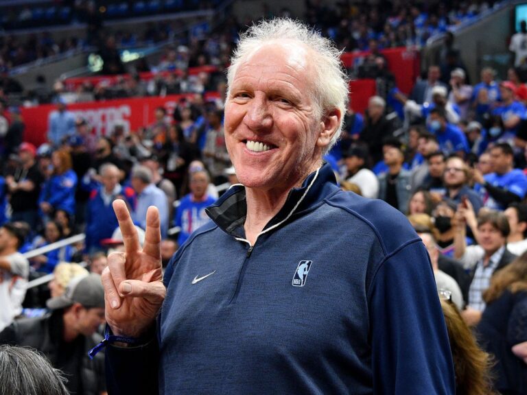 Remembering Bill Walton, Saving The Washington Post, and the Latest on the NBA Rights Scramble