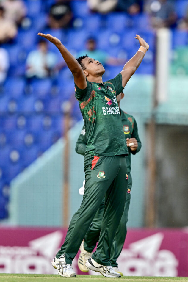 Saifuddin three-for helps Bangladesh stave off Zimbabwe's challenge
