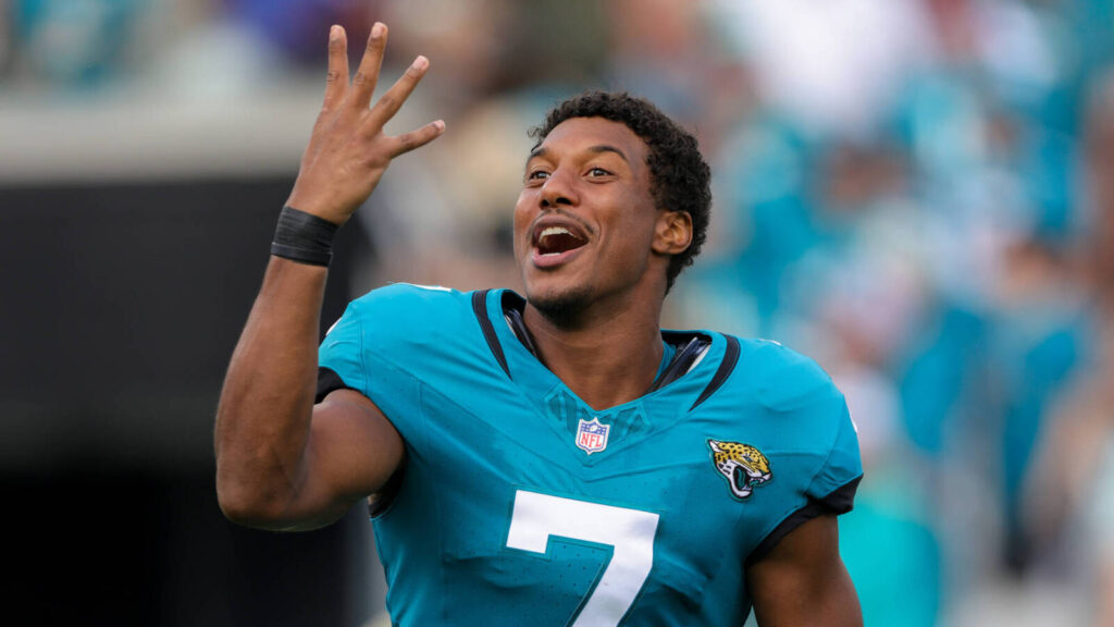 Should the Bills reunite with one of their former leading receivers?