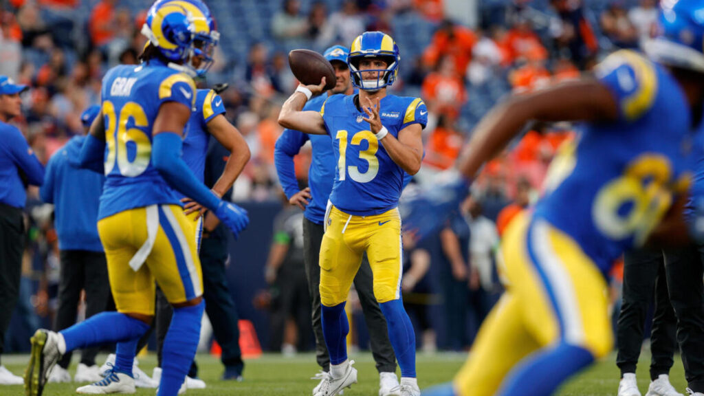 Social media continues to react to return of Stetson Bennett, status of Rams QB