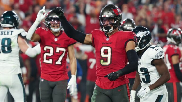 Steelers, Buccaneers Connected In Massive Trade For Former First-Round Pick