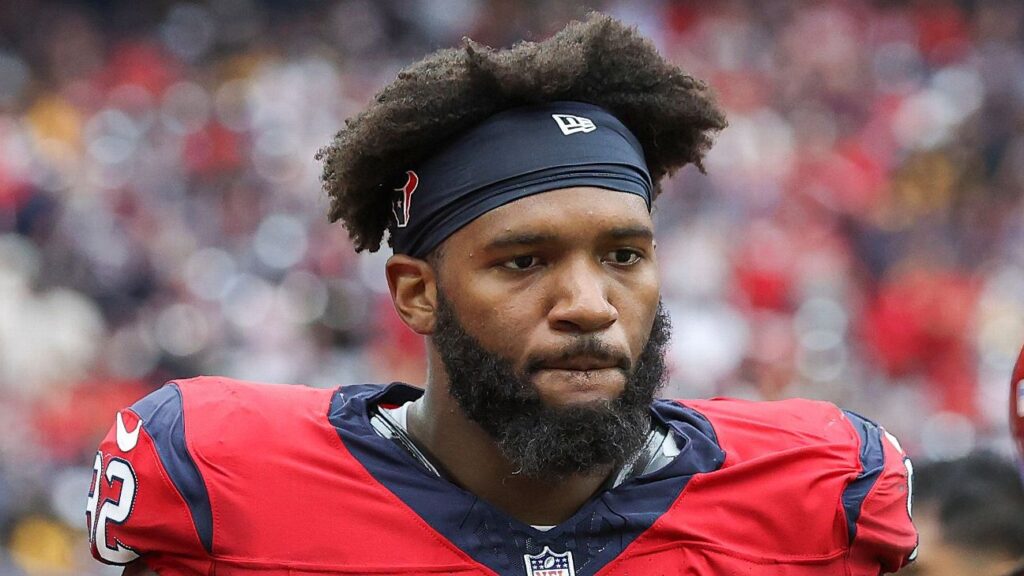 Texans' Horton celebrates final cancer treatment