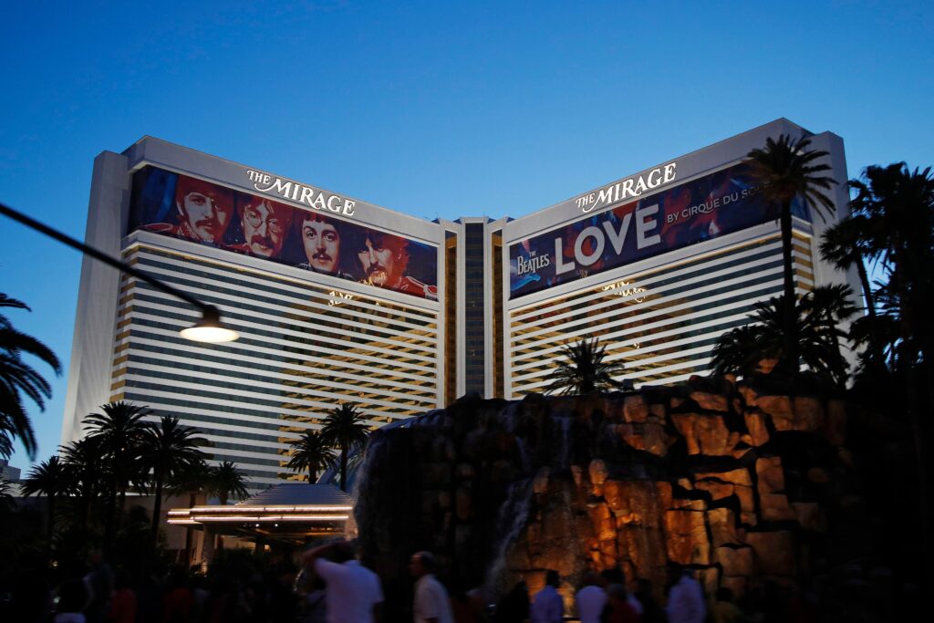 The Mirage casino, which ushered in an era of Las Vegas Strip megaresorts in the '90s, is closing