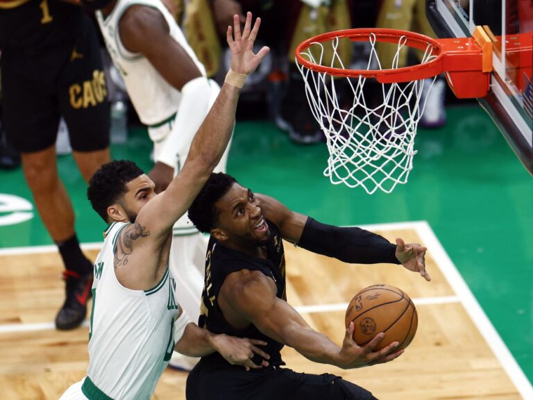 Top Reasons NBA Players Could Play in the NFL and Our Apologies to Cleveland