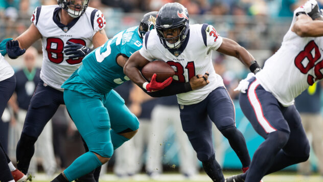 Veteran NFL RB David Johnson Announces Retirement