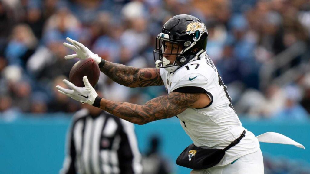 AFC Notes: Stefon Diggs, Evan Engram, Jaguars, Texans, Titans