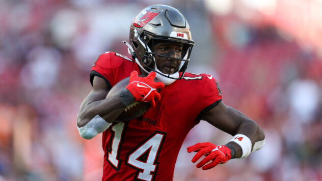 Buccaneers, Pro Bowl WR reportedly have not discussed extension
