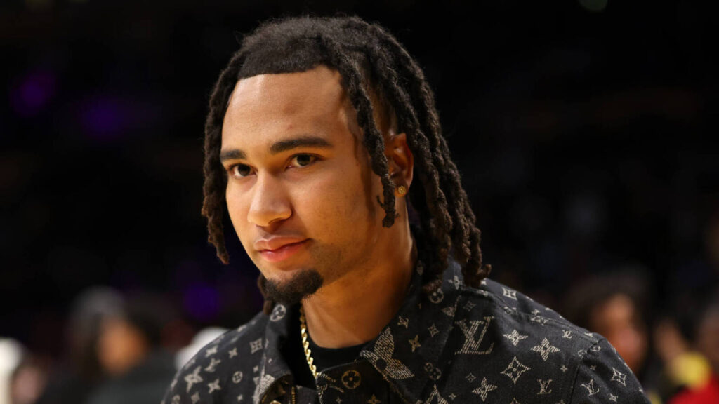 C.J. Stroud praises Matthew Stafford, takes shot at Aaron Rodgers